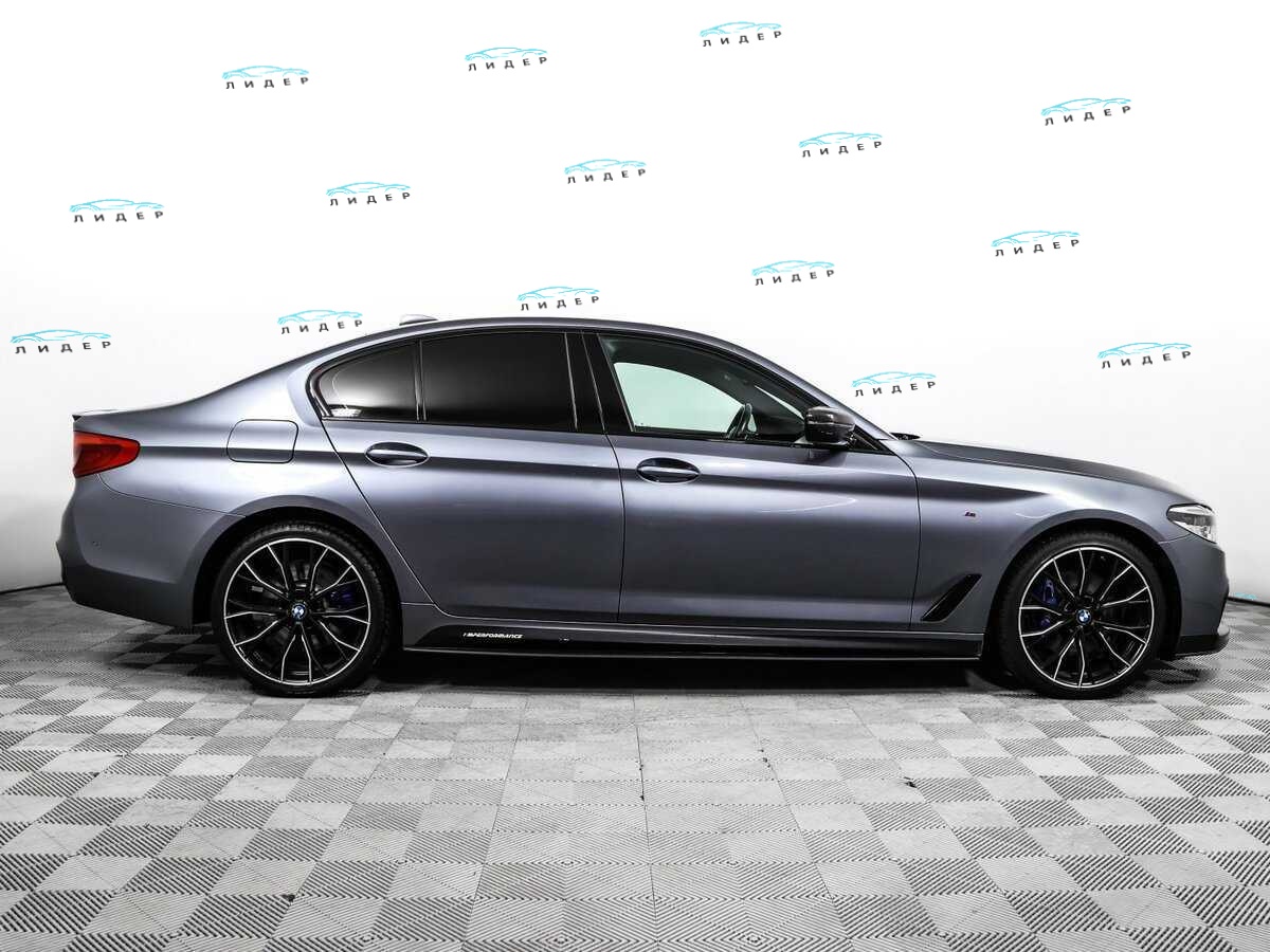 Б/У БМВ 5 серии 2020 года. Фото: #3