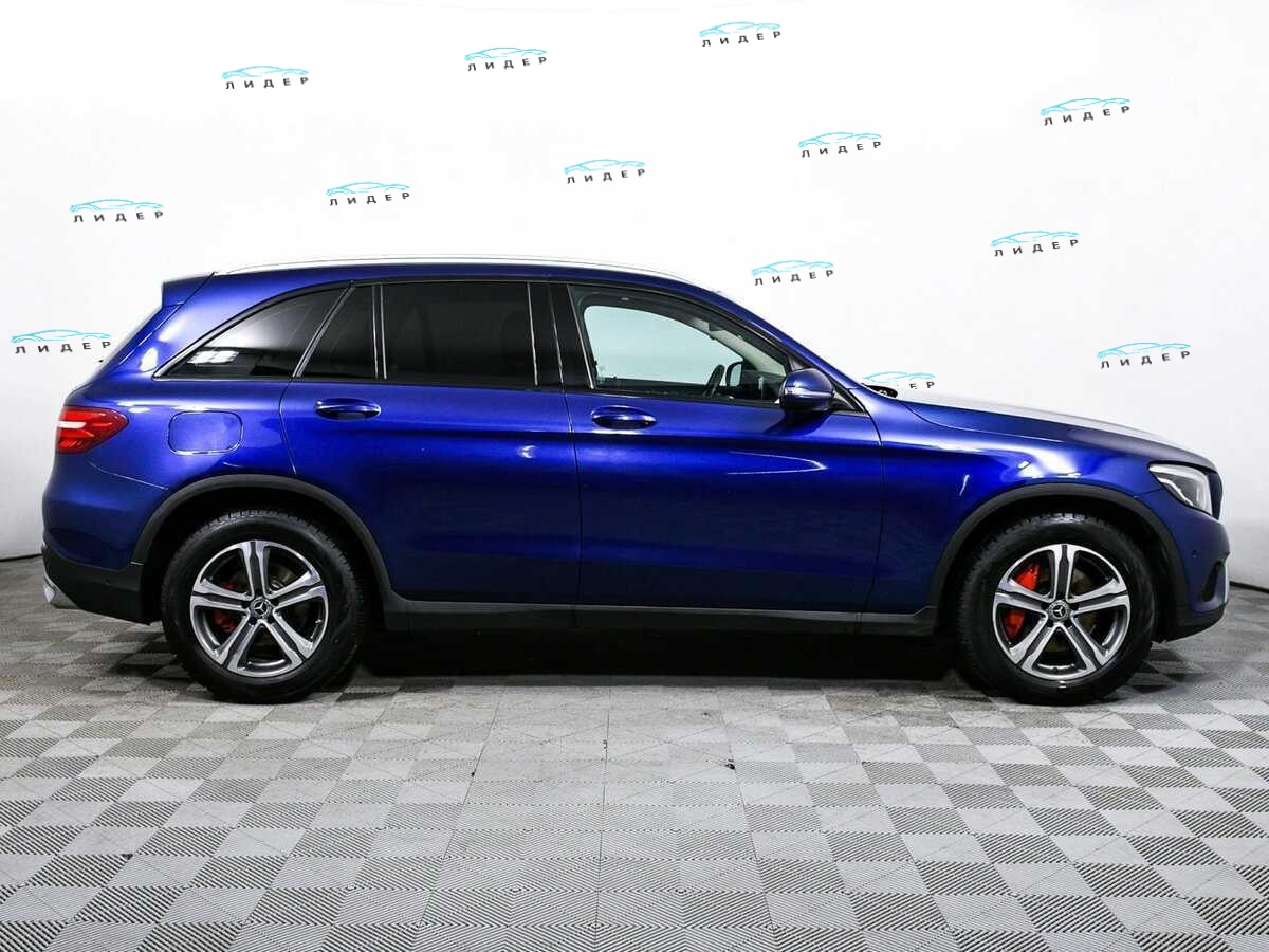 Б/У Мерседес-Бенц ГЛЦ 2018 года. Фото: #3