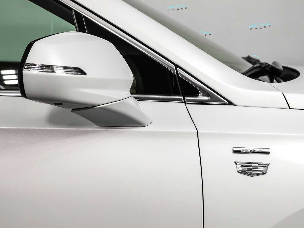 Б/У Кадиллак ИксТ6 2021 года. Фото: #15