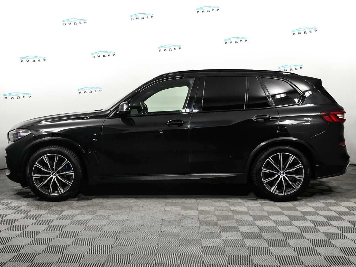 Б/У БМВ Икс5 2021 года. Фото: #6