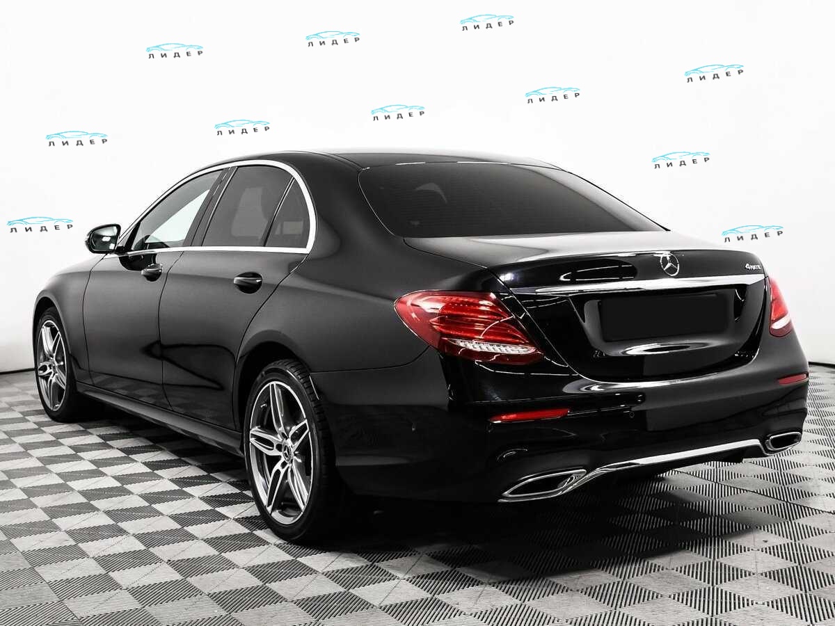 Б/У Мерседес-Бенц Е-Класс 2020 года. Фото: #6
