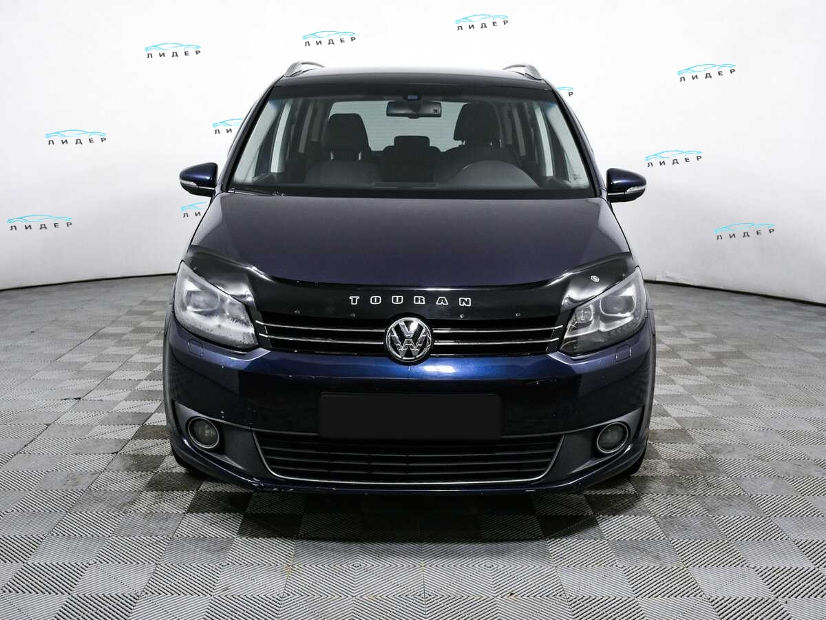 Б/У Фольксваген Туран 2012 года. Фото: #1