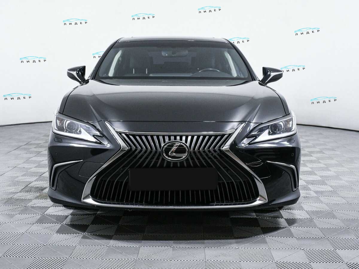 Б/У Лексус ЕС 2019 года. Фото: #1