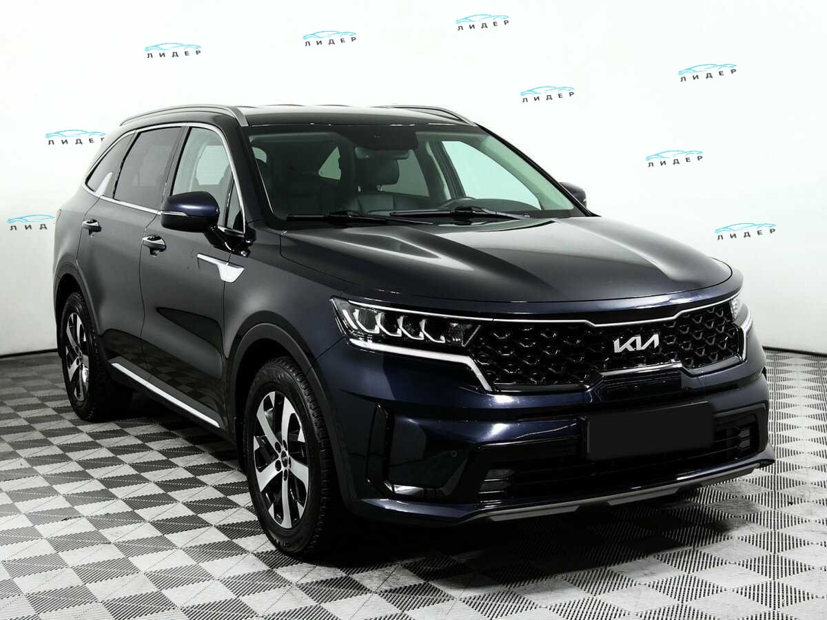 Б/У Киа Соренто 2023 года. Фото: #2