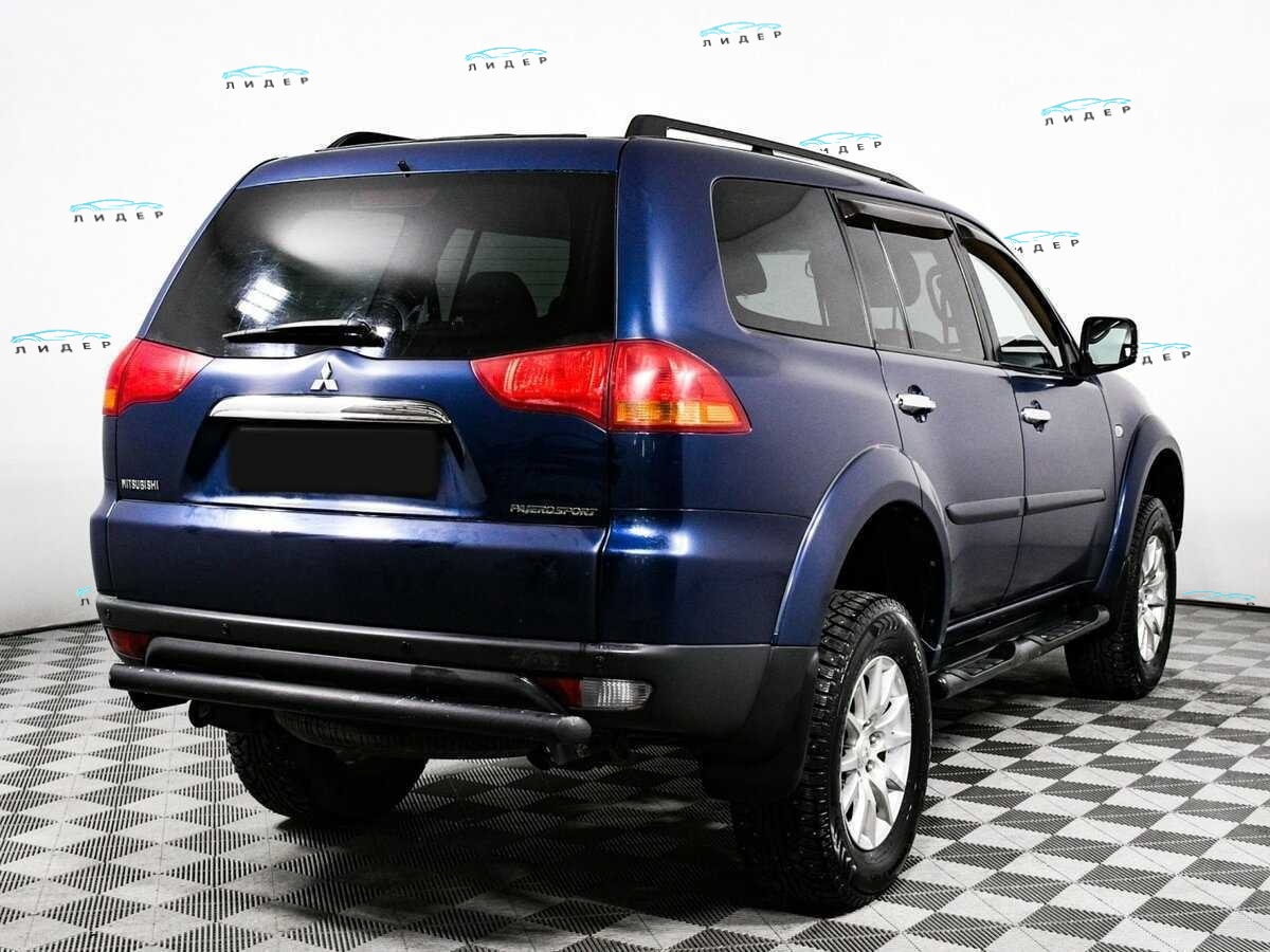 Б/У Митсубиши Паджеро Спорт 2010 года. Фото: #3