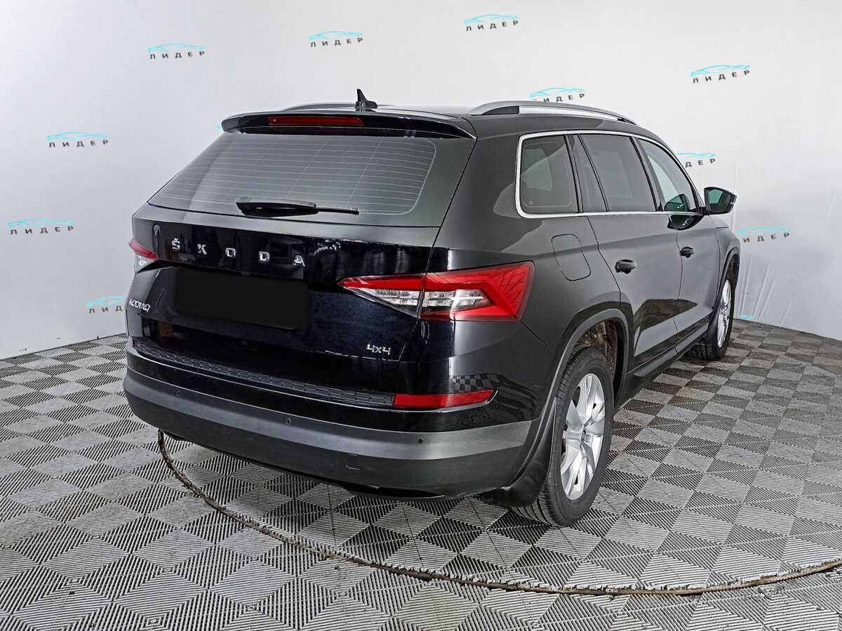 Б/У Шкода Кодиак 2020 года. Фото: #3