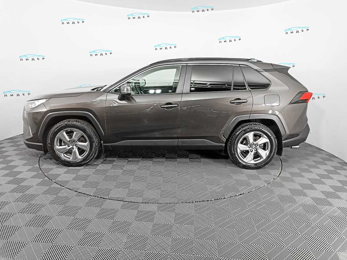 Б/У Тойота Рав4 2019 года. Фото: #6