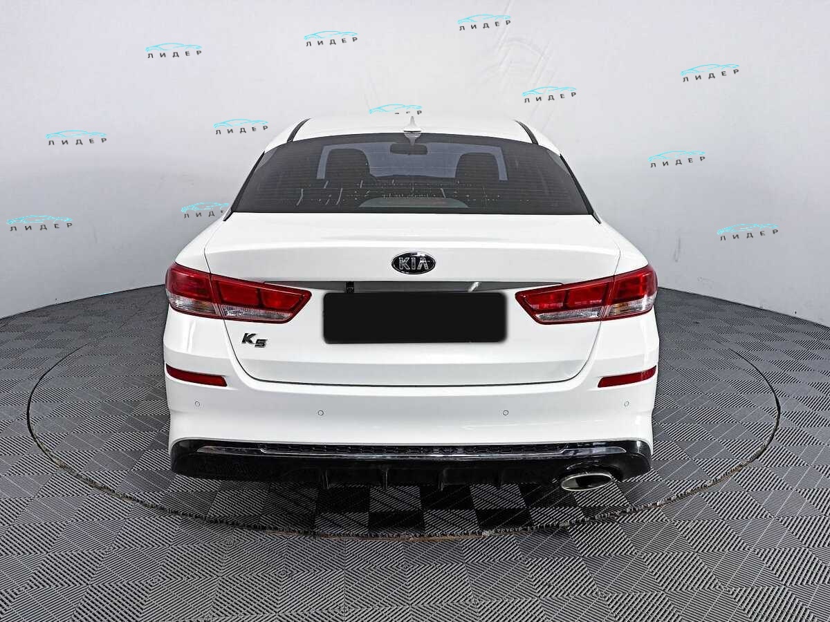 Б/У Киа К5 2018 года. Фото: #5