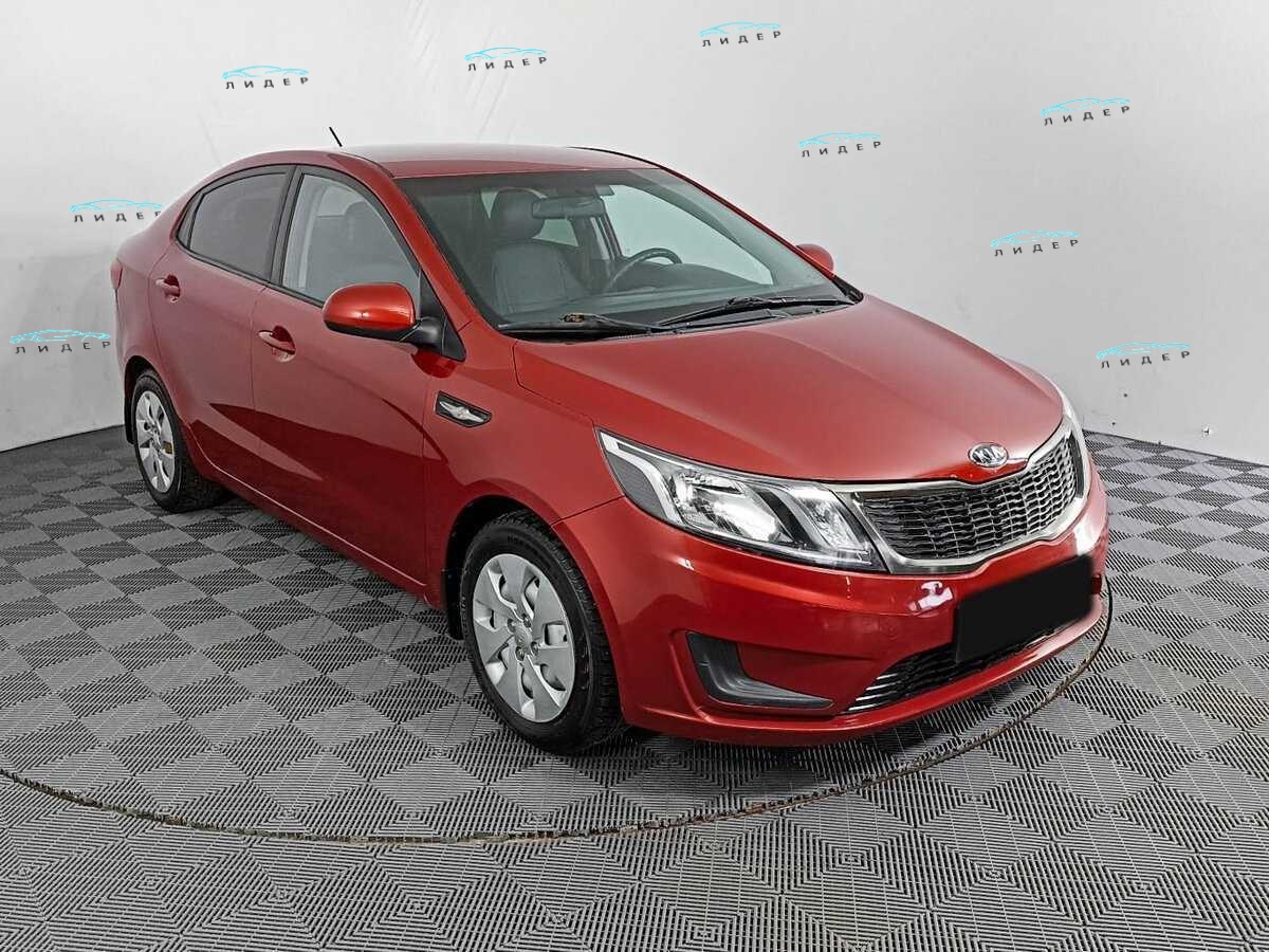 Б/У Киа Рио 2011 года. Фото: #2