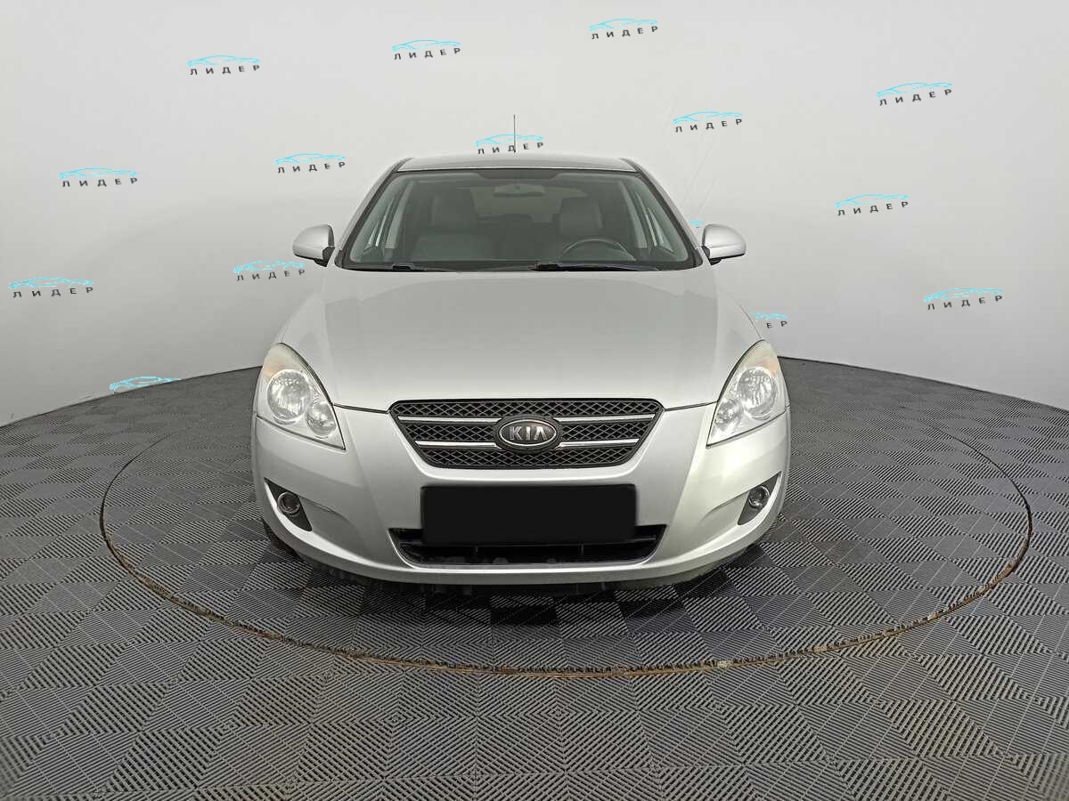 Б/У Киа Сид 2009 года. Фото: #1