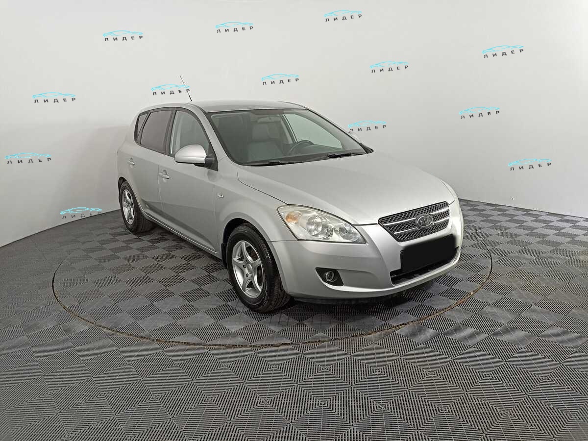 Б/У Киа Сид 2009 года. Фото: #2