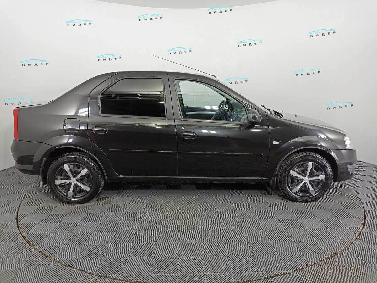 Б/У Рено Логан 2011 года. Фото: #3