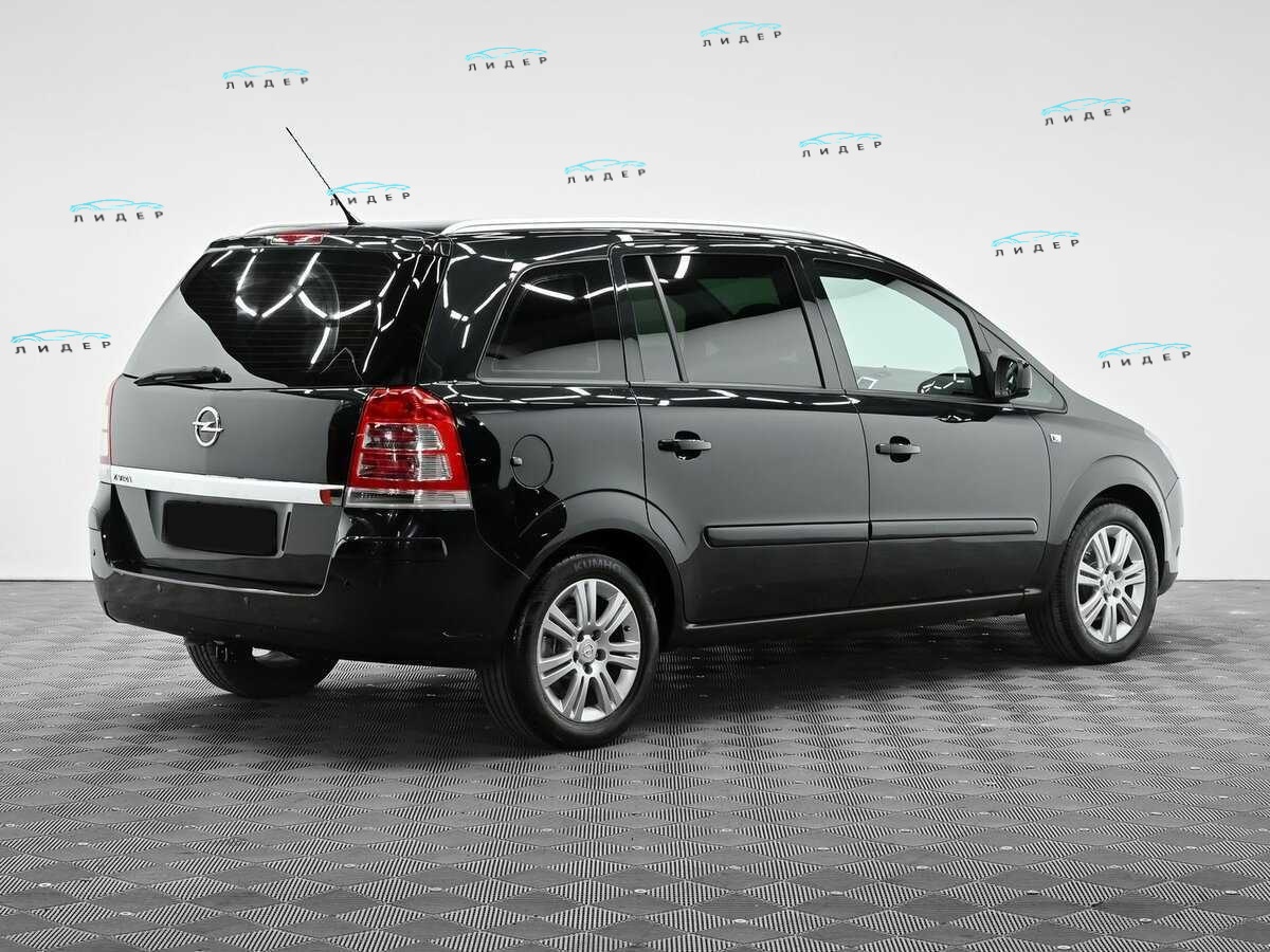 Б/У Опель Зафира 2012 года. Фото: #2