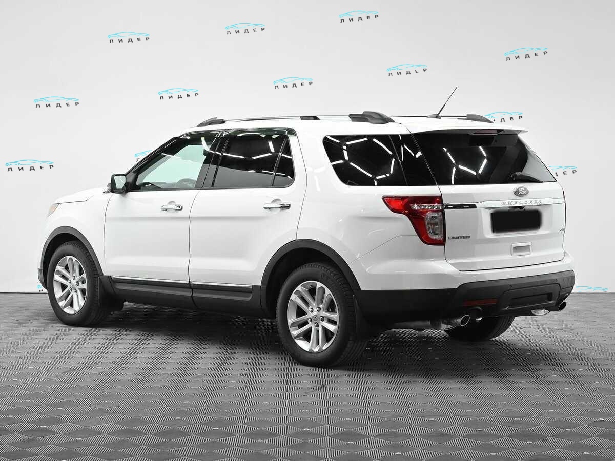 Б/У Форд Експлорер 2012 года. Фото: #2