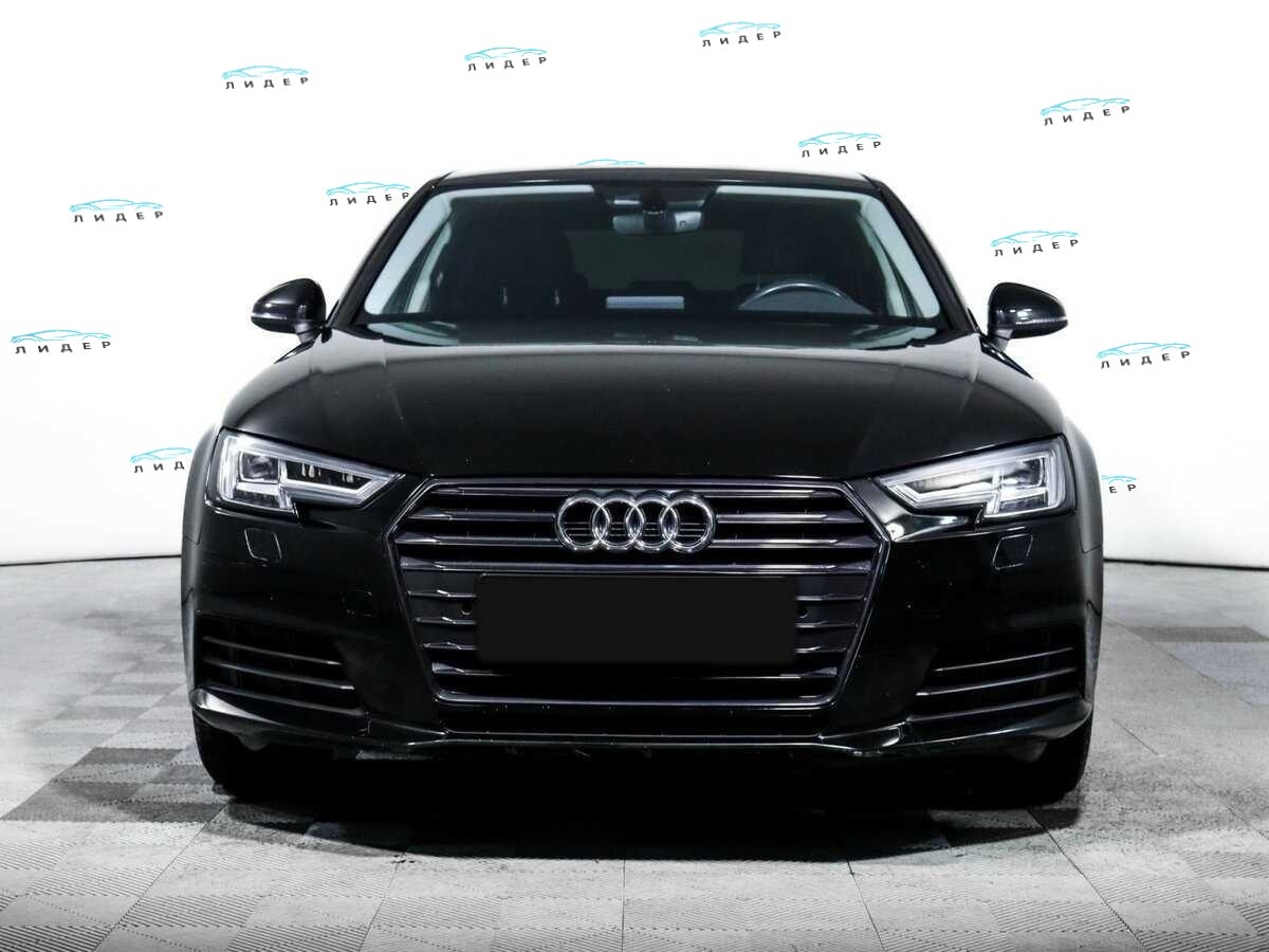 Б/У Ауди А4 2019 года. Фото: #1