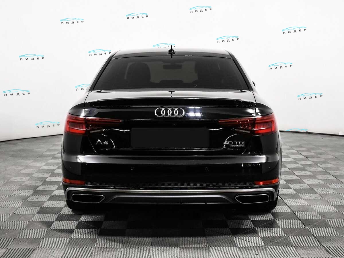 Б/У Ауди А4 2018 года. Фото: #5