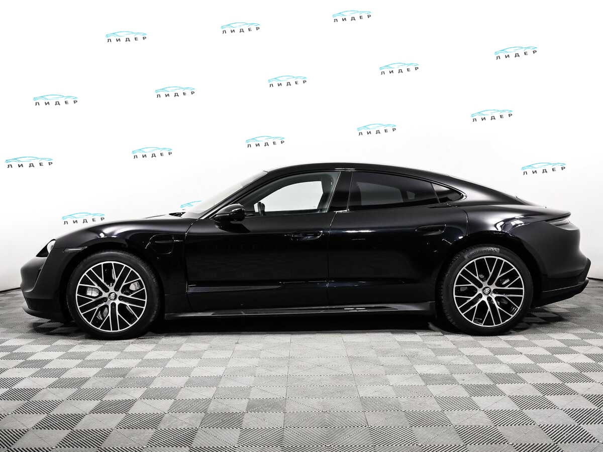 Б/У Порш Taycan 2020 года. Фото: #7