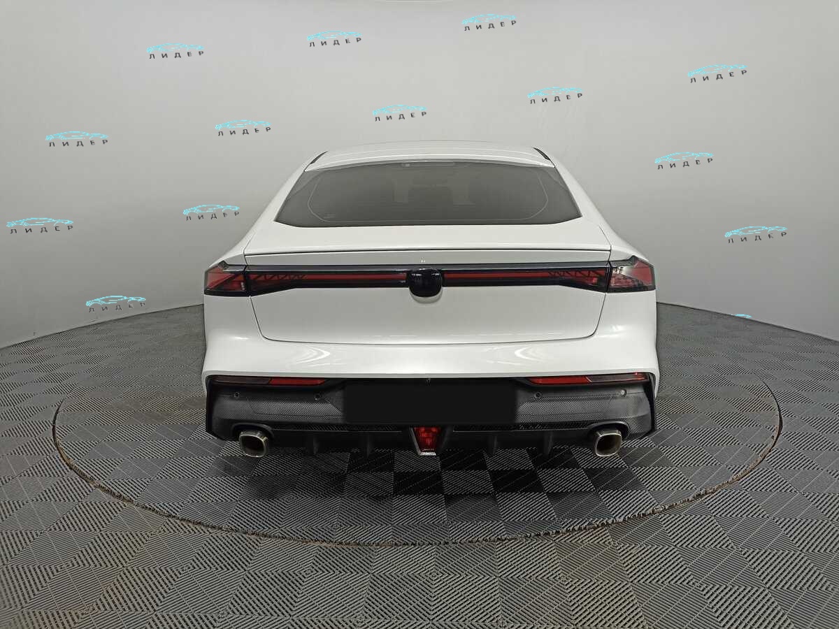 Б/У Чанган УНИ-В 2023 года. Фото: #5