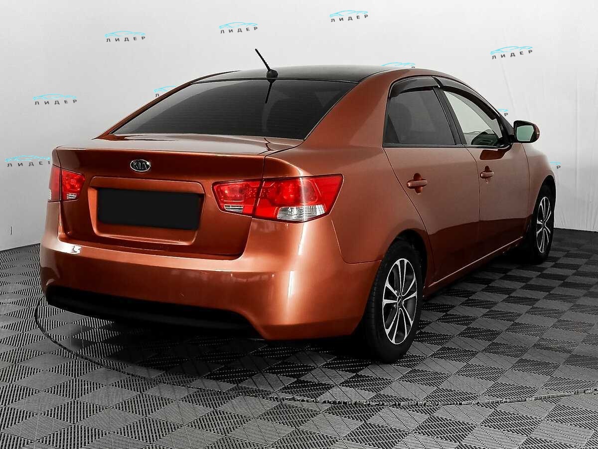 Б/У Киа Церато 2010 года. Фото: #4
