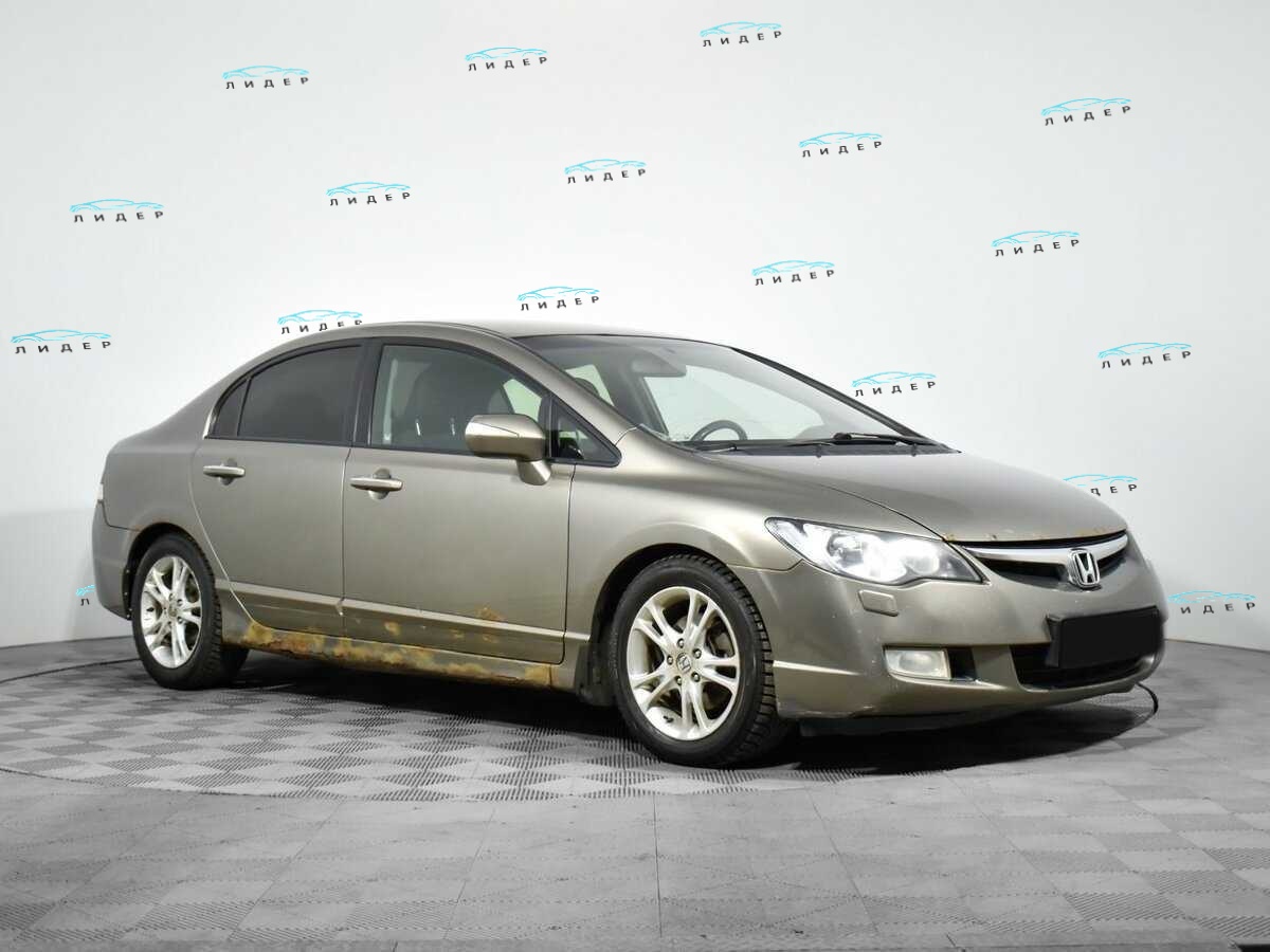 Б/У Хонда Цивик 2008 года. Фото: #2