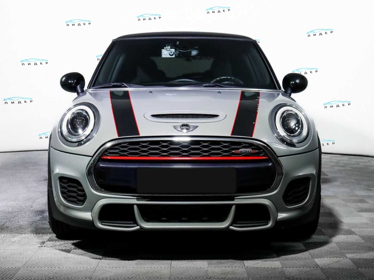 Б/У Мини Хэтч 2017 года. Фото: #1