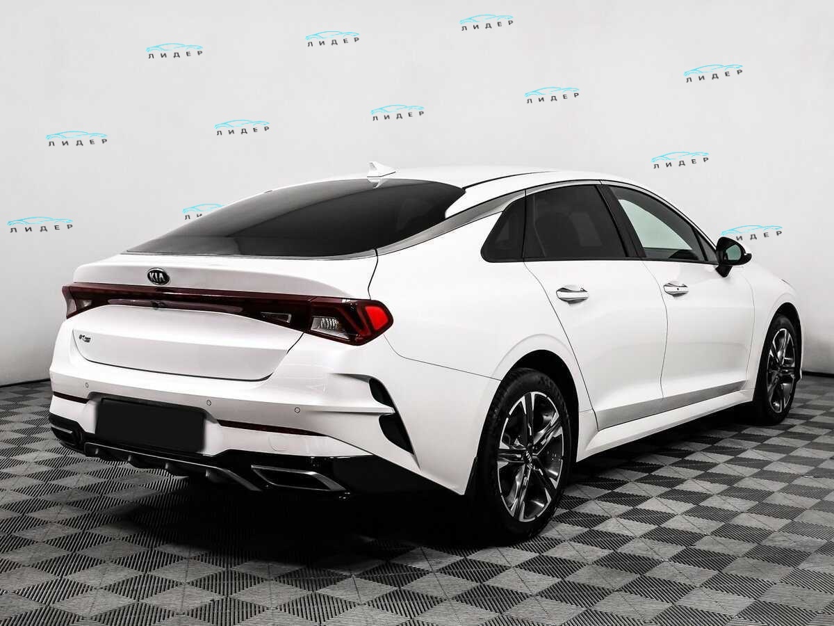 Б/У Киа К5 2021 года. Фото: #4