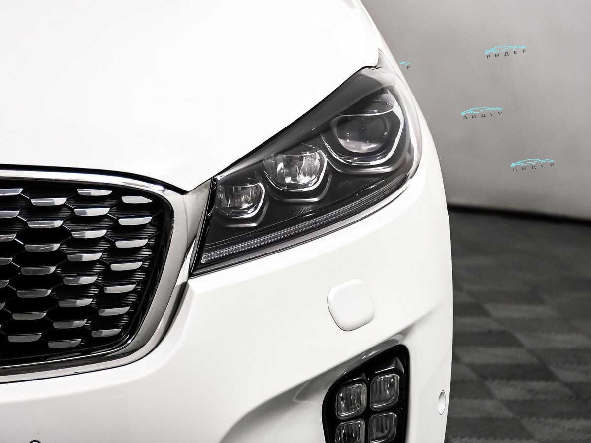 Б/У Киа Соренто 2018 года. Фото: #15