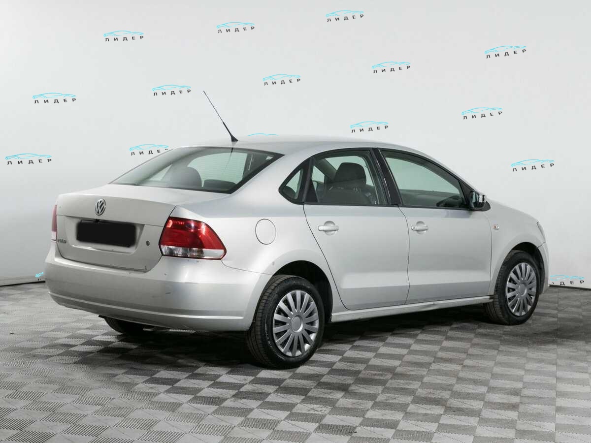 Б/У Фольксваген Поло 2011 года. Фото: #3