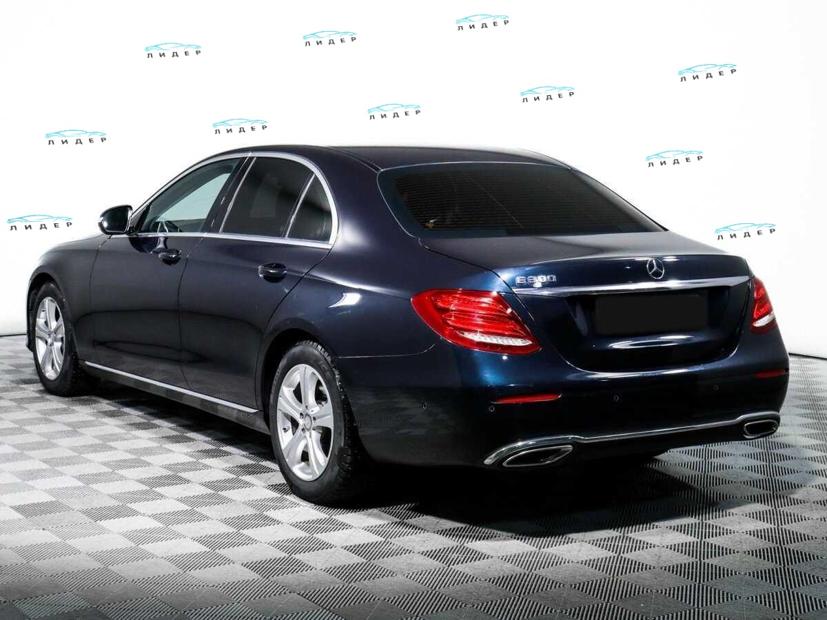 Б/У Мерседес-Бенц Е-Класс 2017 года. Фото: #6