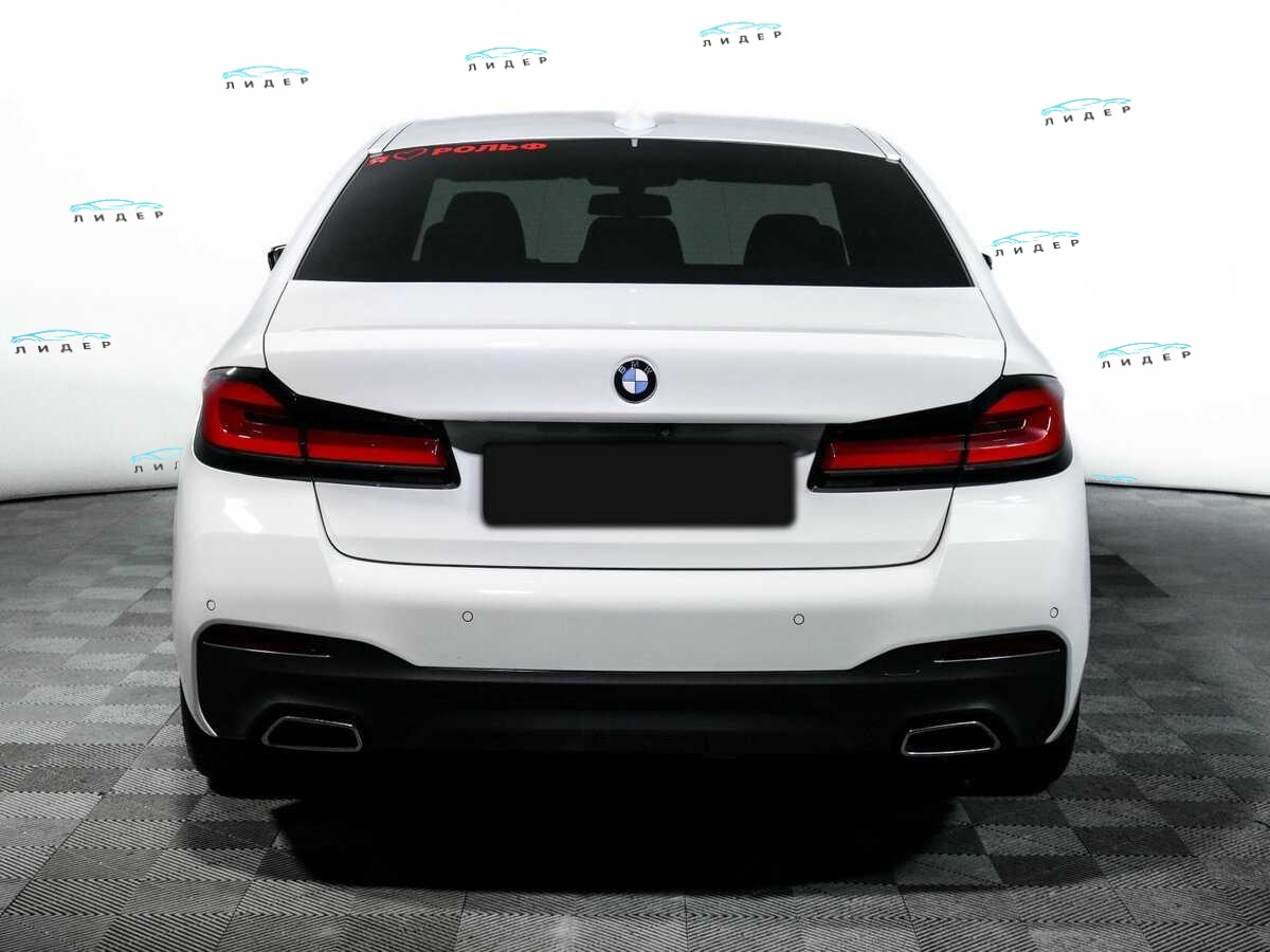 Б/У БМВ 5 серии 2021 года. Фото: #5