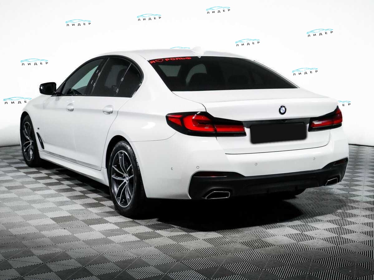Б/У БМВ 5 серии 2021 года. Фото: #6