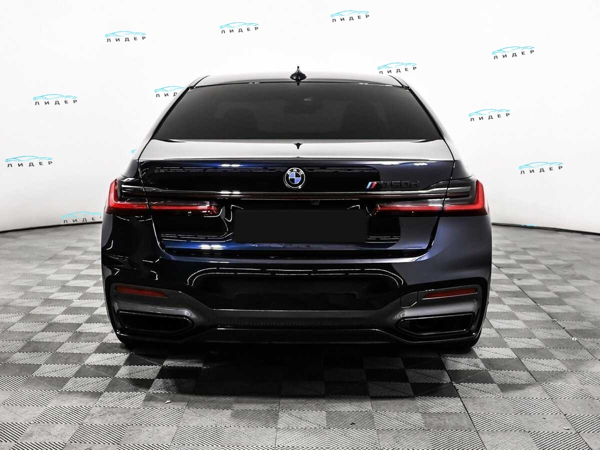 Б/У БМВ 7 серии 2021 года. Фото: #5