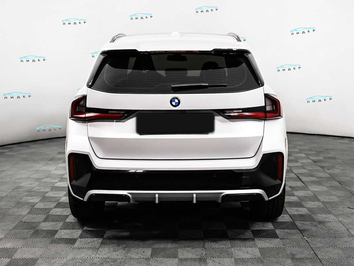 Б/У БМВ Икс1 2024 года. Фото: #5