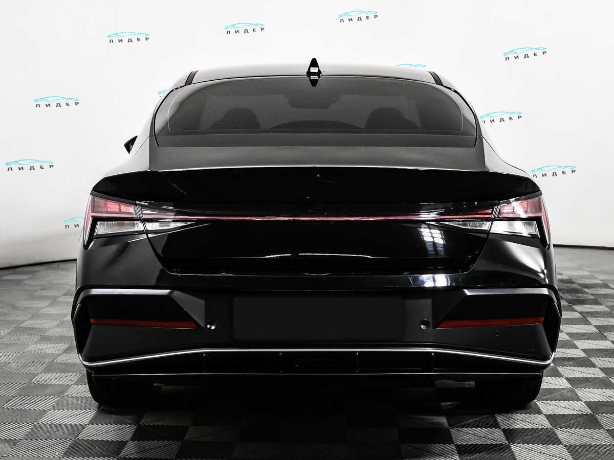 Б/У Хендай Елантра 2024 года. Фото: #5