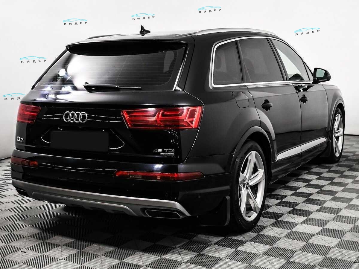 Б/У Ауди К7 2018 года. Фото: #4
