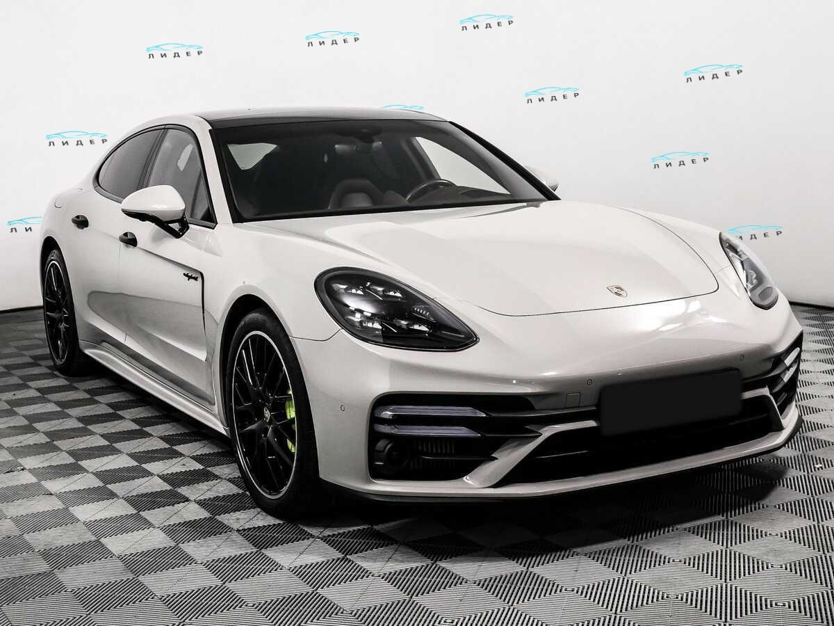 Б/У Порш Панамера 2021 года. Фото: #2
