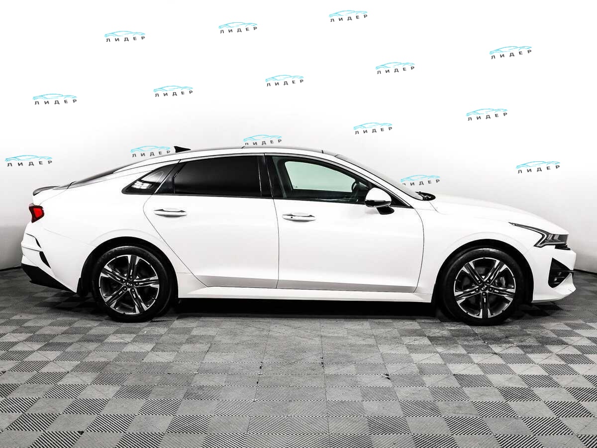 Б/У Киа К5 2020 года. Фото: #3
