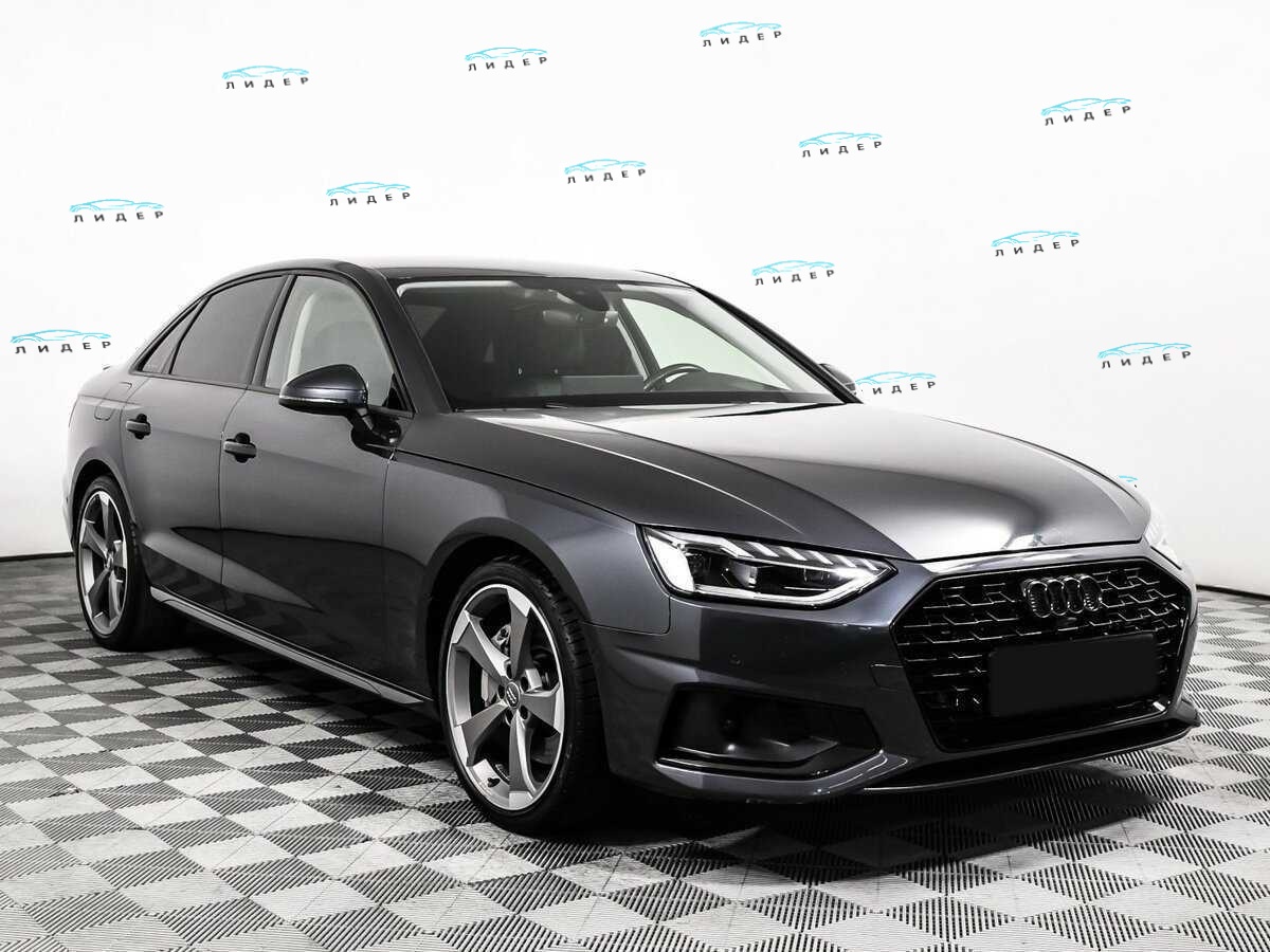 Б/У Ауди А4 2019 года. Фото: #2