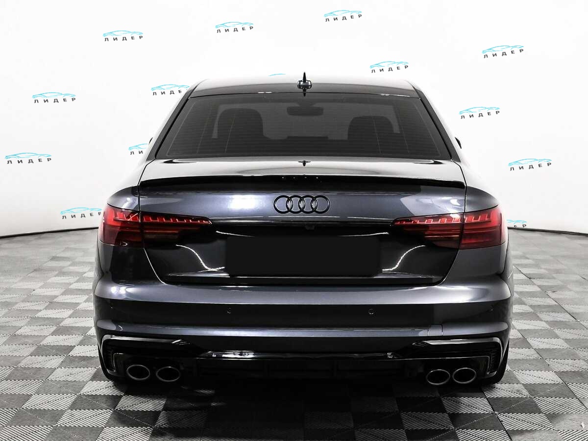 Б/У Ауди А4 2019 года. Фото: #6