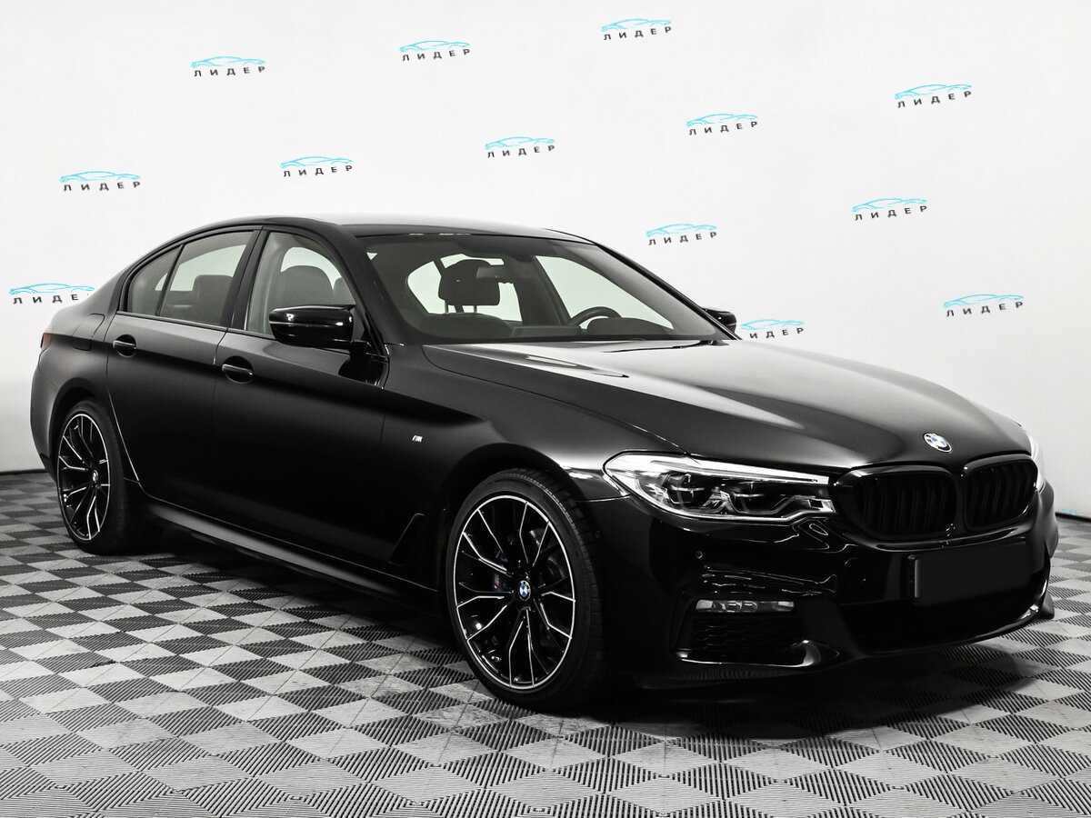 Б/У БМВ 5 серии 2018 года. Фото: #2