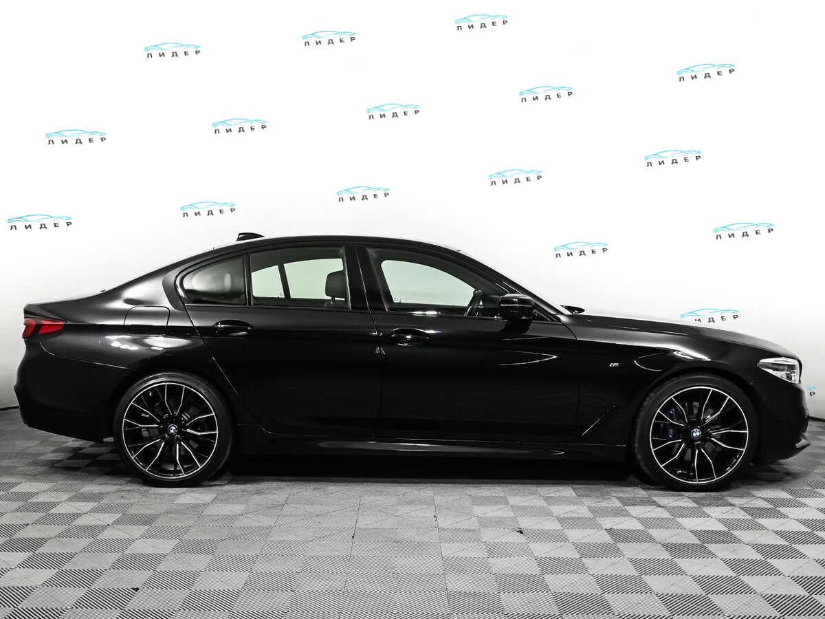 Б/У БМВ 5 серии 2018 года. Фото: #3
