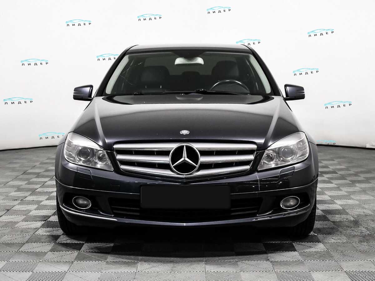 Б/У Мерседес-Бенц Ц-Класс 2008 года. Фото: #1