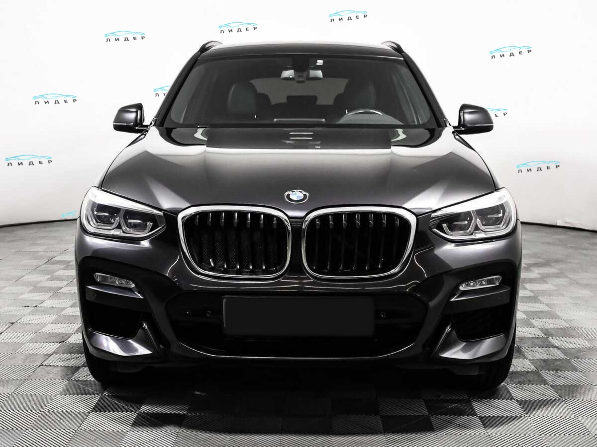 Б/У БМВ Икс3 2018 года. Фото: #1