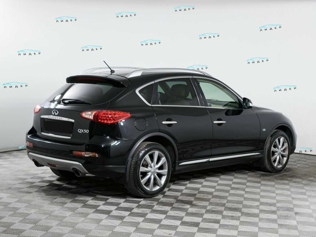 Б/У Инфинити К-Икс50 2016 года. Фото: #3