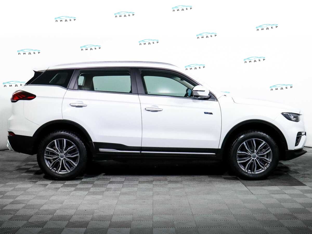 Б/У Джили Атлас Про 2023 года. Фото: #3