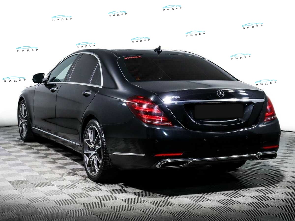 Б/У Мерседес-Бенц С-Класс 2019 года. Фото: #6