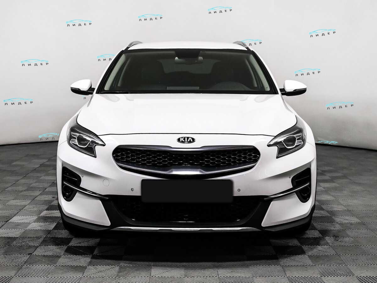 Б/У Киа Икс-Сид 2020 года. Фото: #1