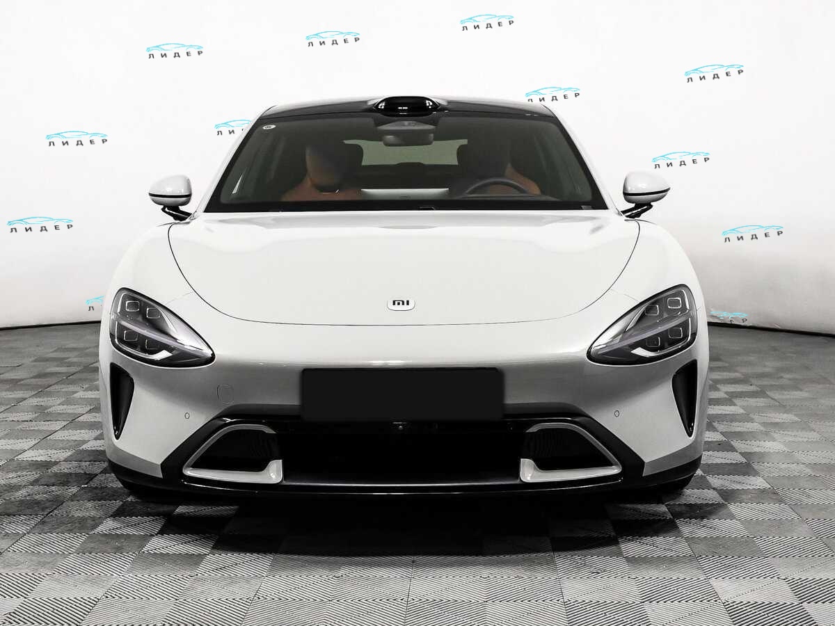 Б/У Сяоми СУ7 2024 года. Фото: #1