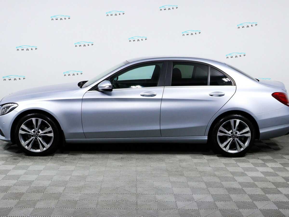 Б/У Мерседес-Бенц Ц-Класс 2017 года. Фото: #13
