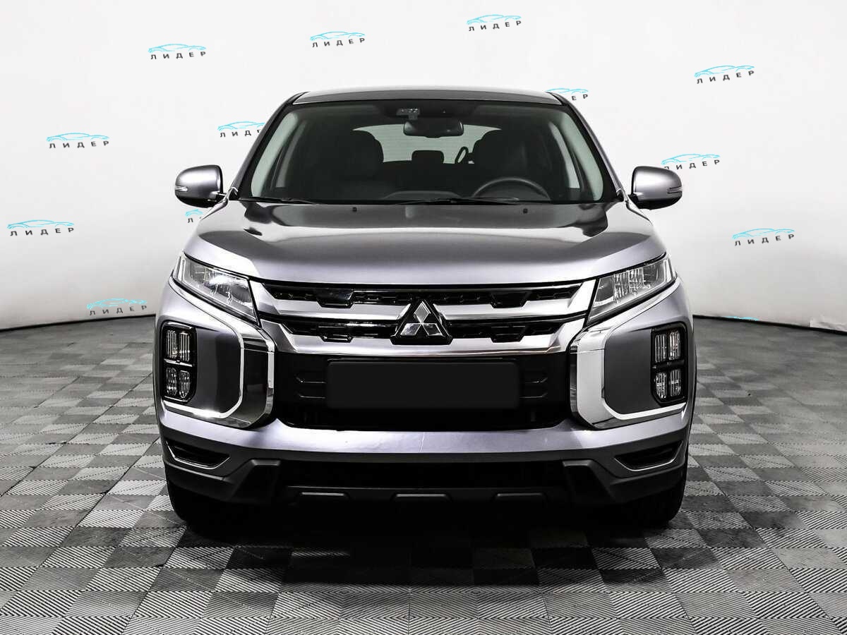 Б/У Митсубиши Outlander Sport 2023 года. Фото: #1